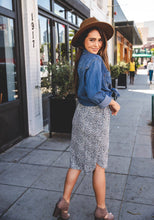Load image into Gallery viewer, Cheetah Evie Weekend Skirt
