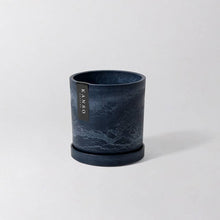 Load image into Gallery viewer, 7" & 4" Signature Planter & Saucer Black