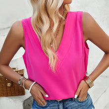Load image into Gallery viewer, V NECK SOLID COLOR SLEEVELESS CASUAL BLOUSE