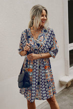 Load image into Gallery viewer, V Neck Half Sleeve Graphic Swing Dress: 100%VISCOSE / BEIGE
