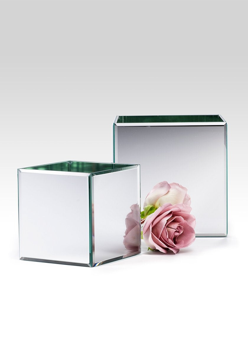 Beveled Edge Mirror Cube Vase