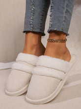 Load image into Gallery viewer, Faux Fur Round Toe Slippers
