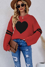 Load image into Gallery viewer, Women Oversized Heart Printed Ribbed Pullover
