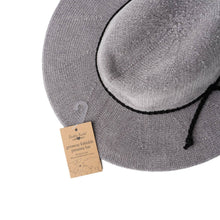 Load image into Gallery viewer, Britts Knits Getaway Foldable Panama Hat
