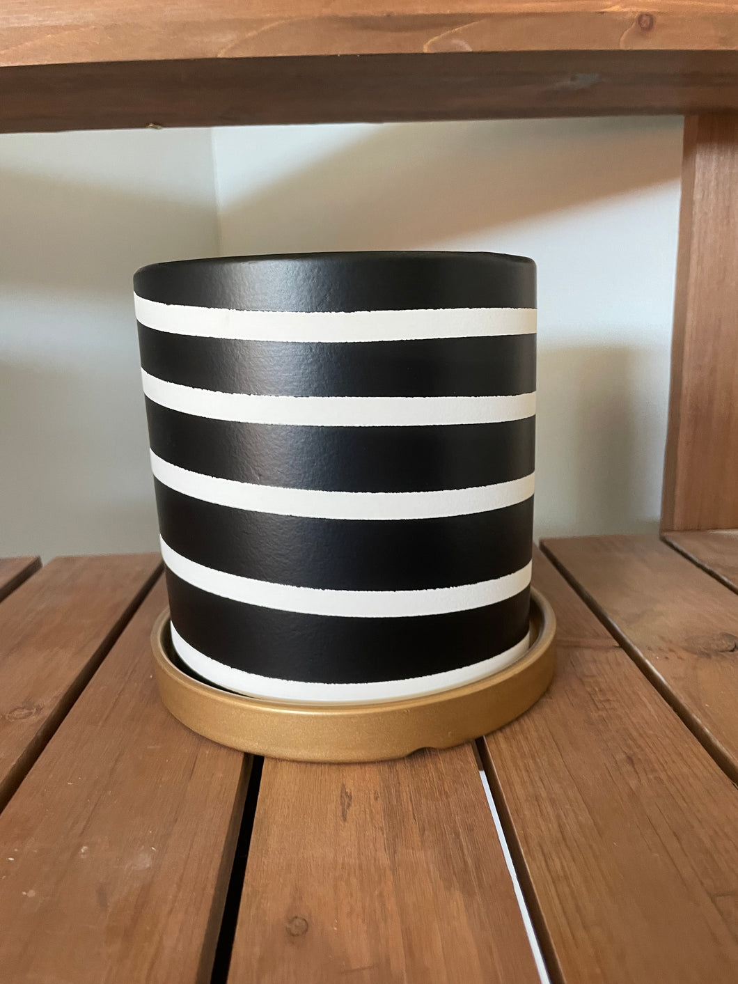 Nordic style Black and White stripe pot