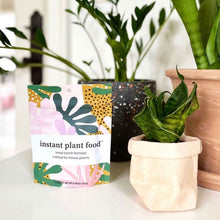 Load image into Gallery viewer, Instant Plant Food (4Tablets) Houseplant &amp; Indoor Plant Fertilizer
